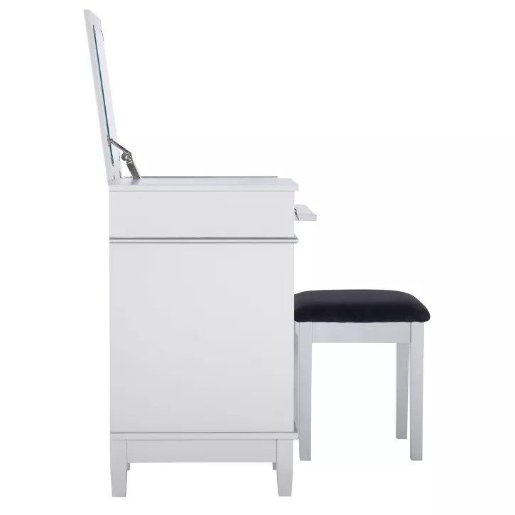 www.jingtongfurniture.com